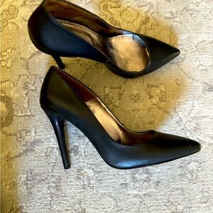 CENDRILLON heels in black | So Classy and Chic 👠